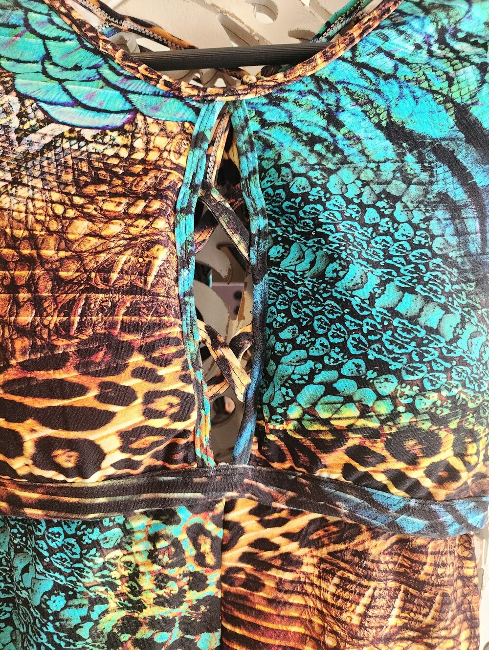 LURE FITNESS BRAZILIAN BODYSUIT ANIMAL PRINT CHEST PADDED CUTOUT SZ MEDIUM - Picture 10 of 15